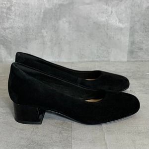 CLARKS Black Suede Marilyn Leah Square Closed Toe Block Heel Slip-On Pumps SZ 6